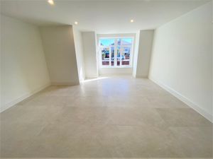 Photo 38- click for photo gallery